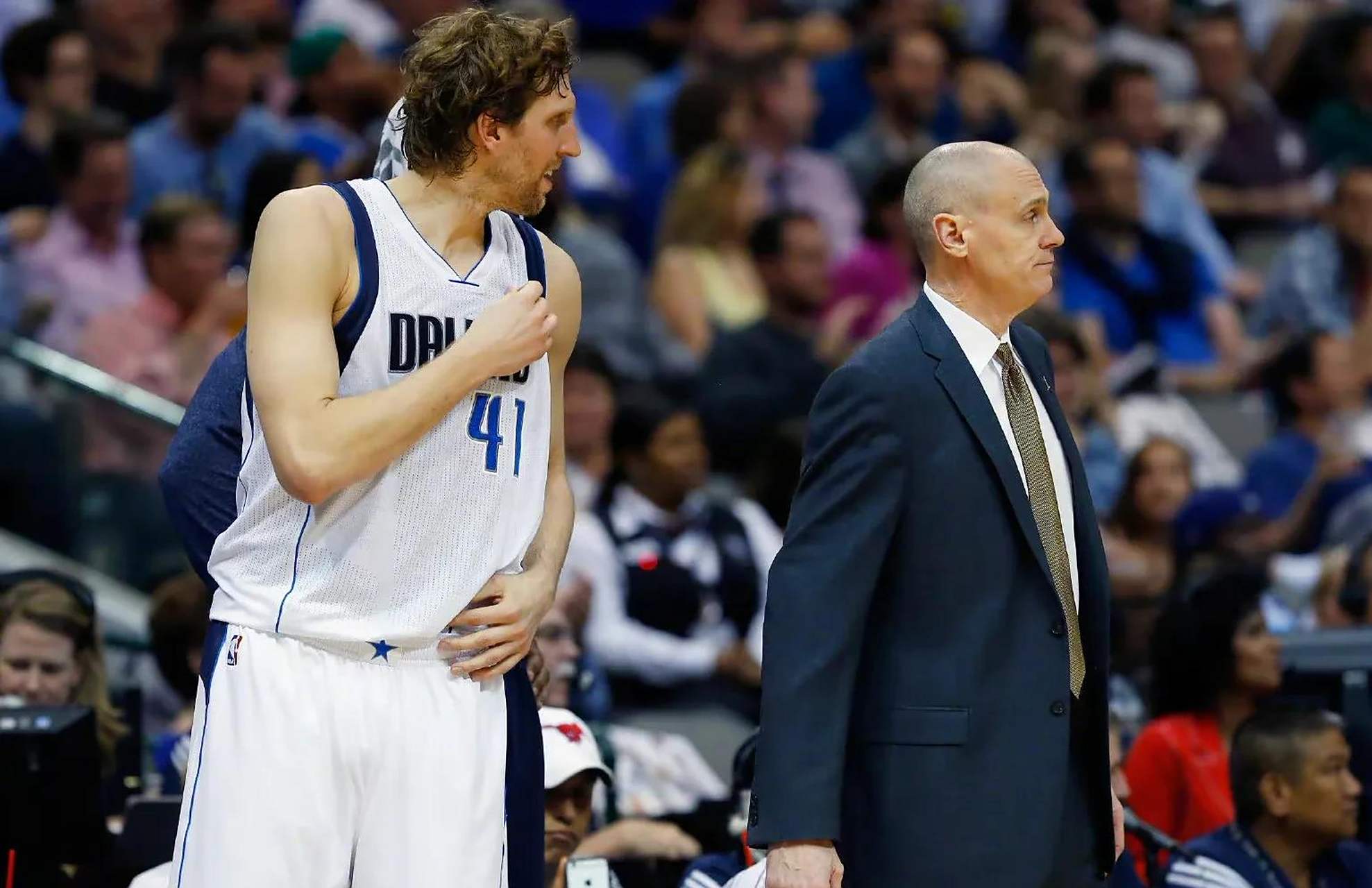 Doinb遭遇七持续失利，独行侠教练压力巨大！