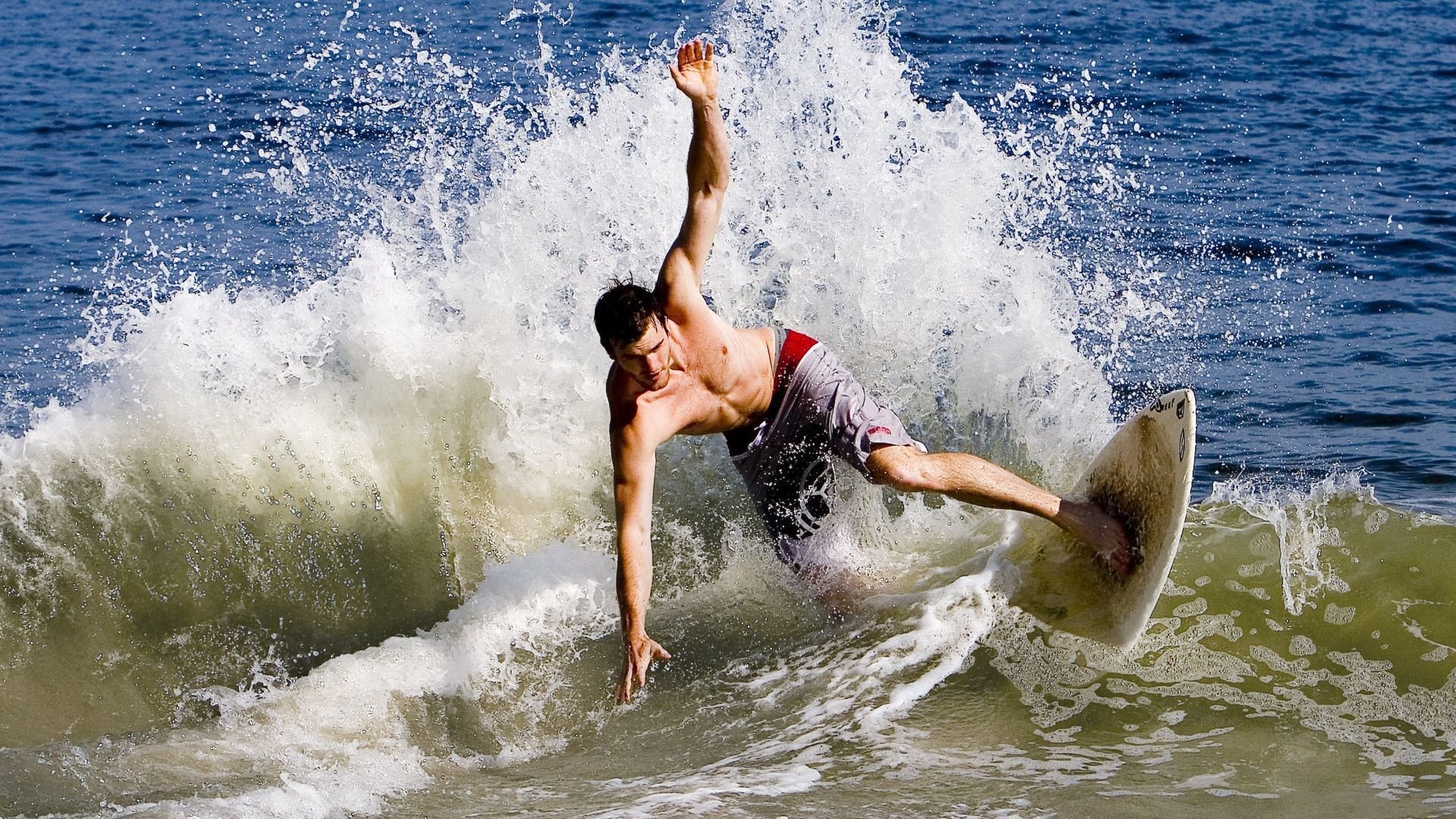 C9引发争议！，Ming官方宣布最后时刻胜出新规观众掌声雷动