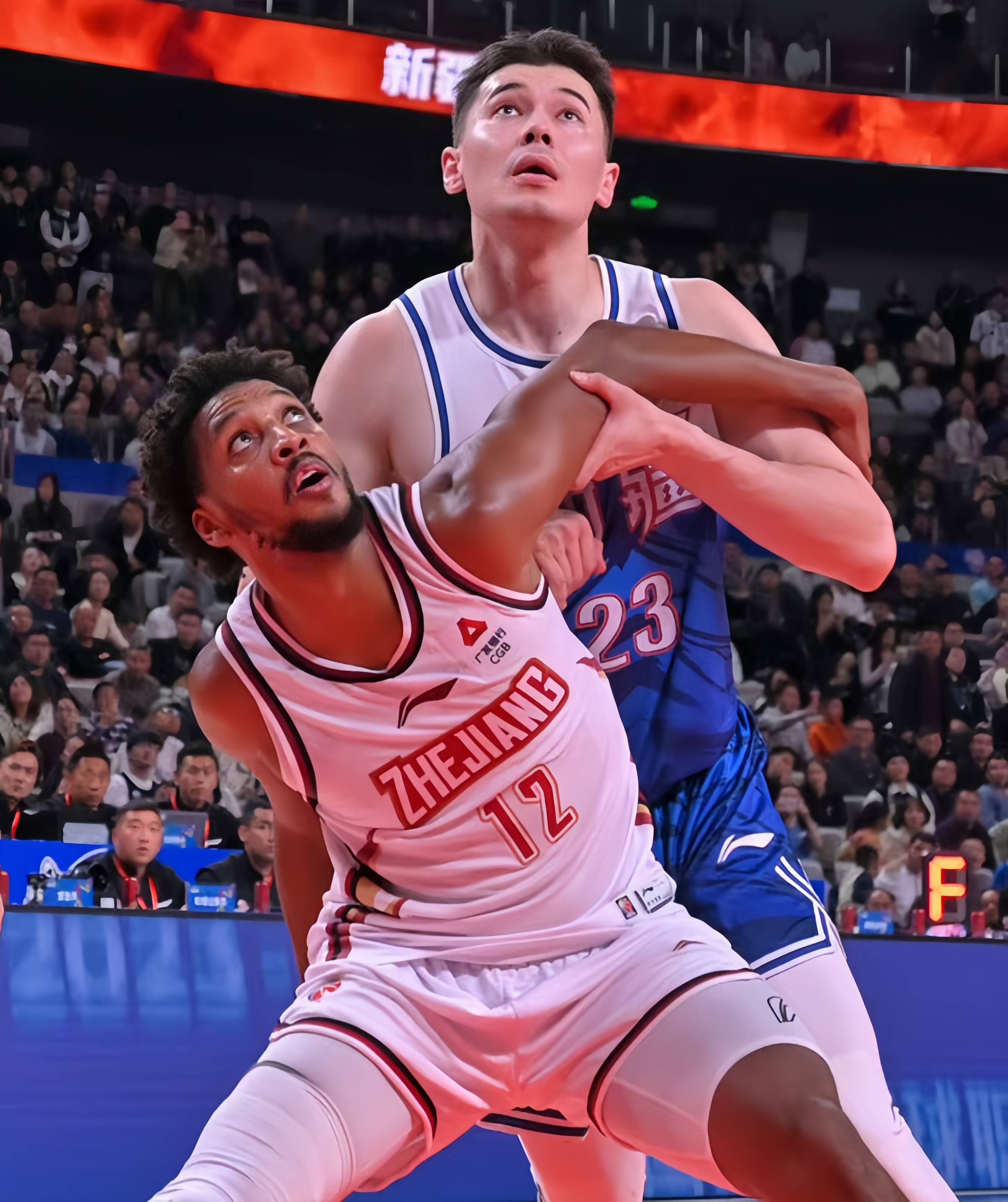 明日CBA常规赛焦点战！北京首钢迎战武汉三镇，小胜或上演的简单介绍