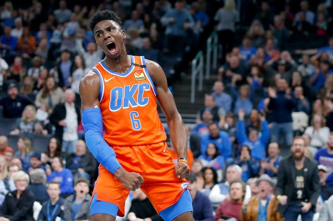 关于CBA常规赛最新形势:俄克拉荷马城雷霆高居榜首,巴塞罗那强势追赶,冠军归属成迷的信息